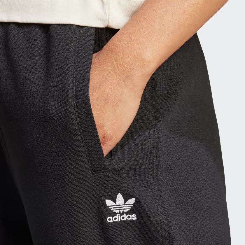 Adidas | Pantaloni Essentials Fleece Loose Donna Black - Fabbrica Ski Sises