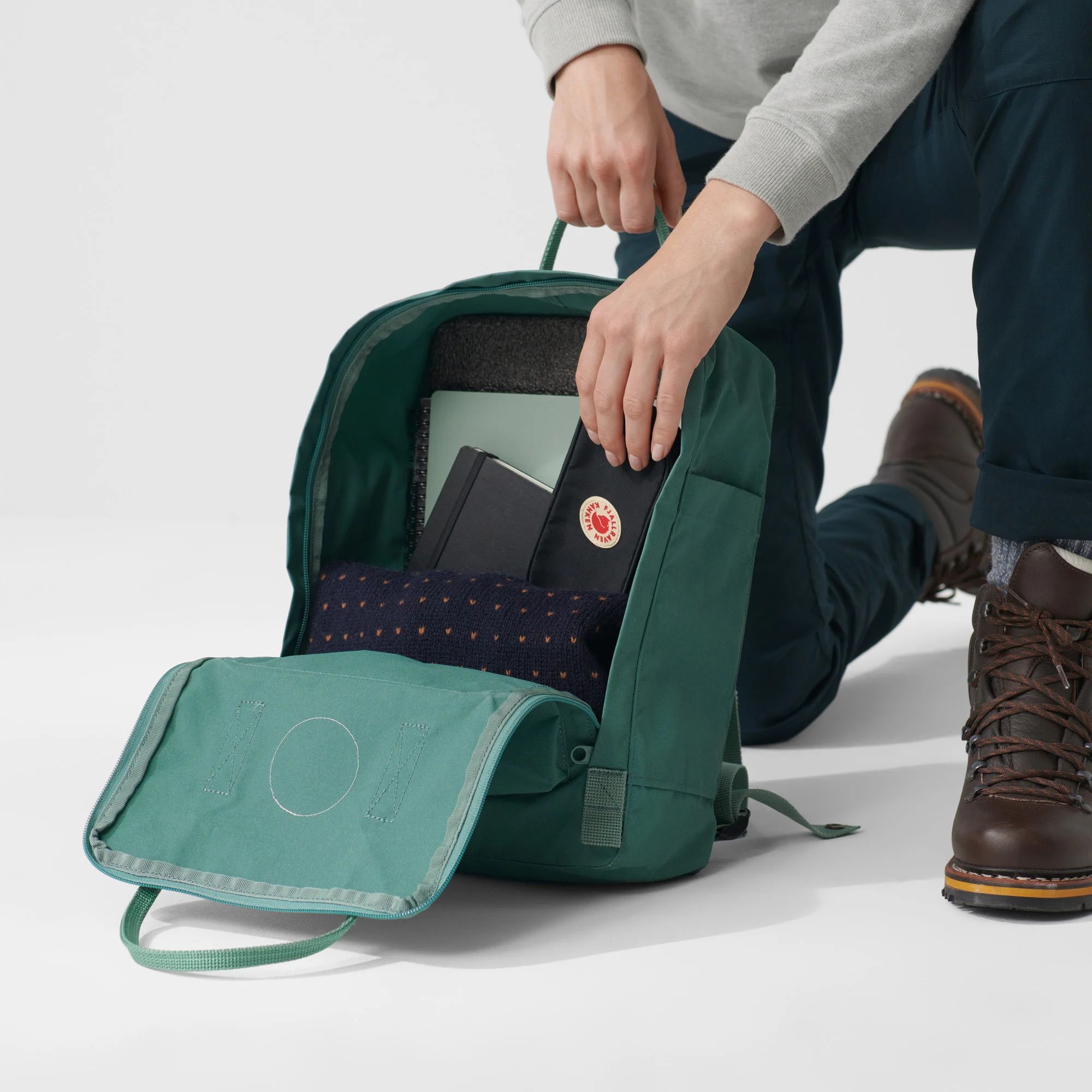 Fjallraven | Zaino Kanken Pastel Lavander/Confetti Pattern - Fabbrica Ski Sises