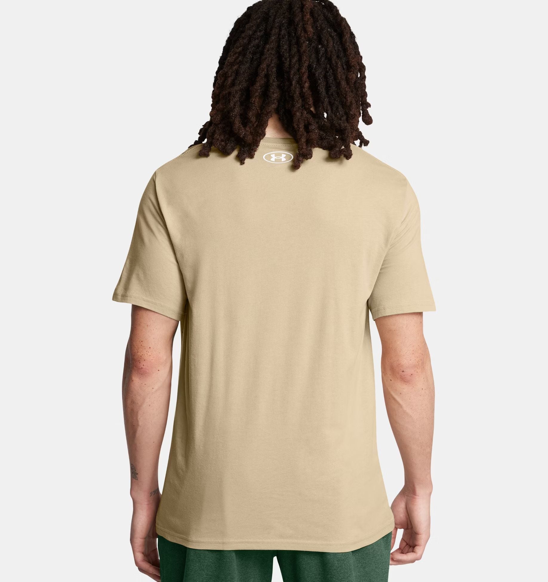 Under Armour | T-shirt Left Chest Logo Uomo City Khaki/White - Fabbrica Ski Sises