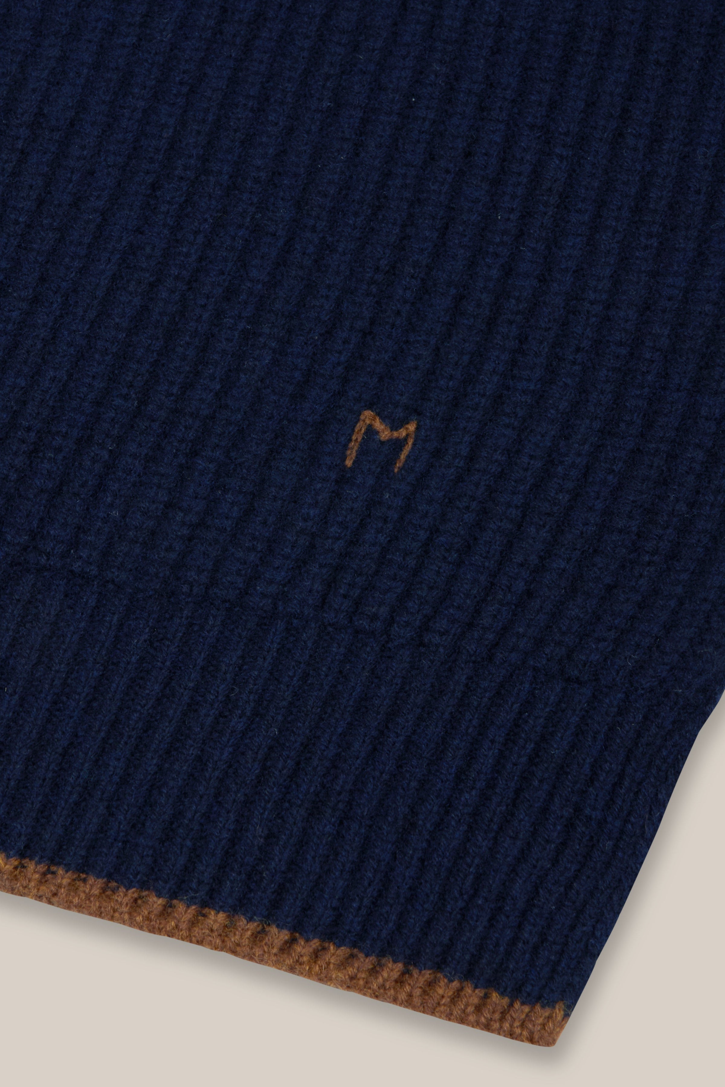 Frau Misha N. 230 Pullover Magic Blue