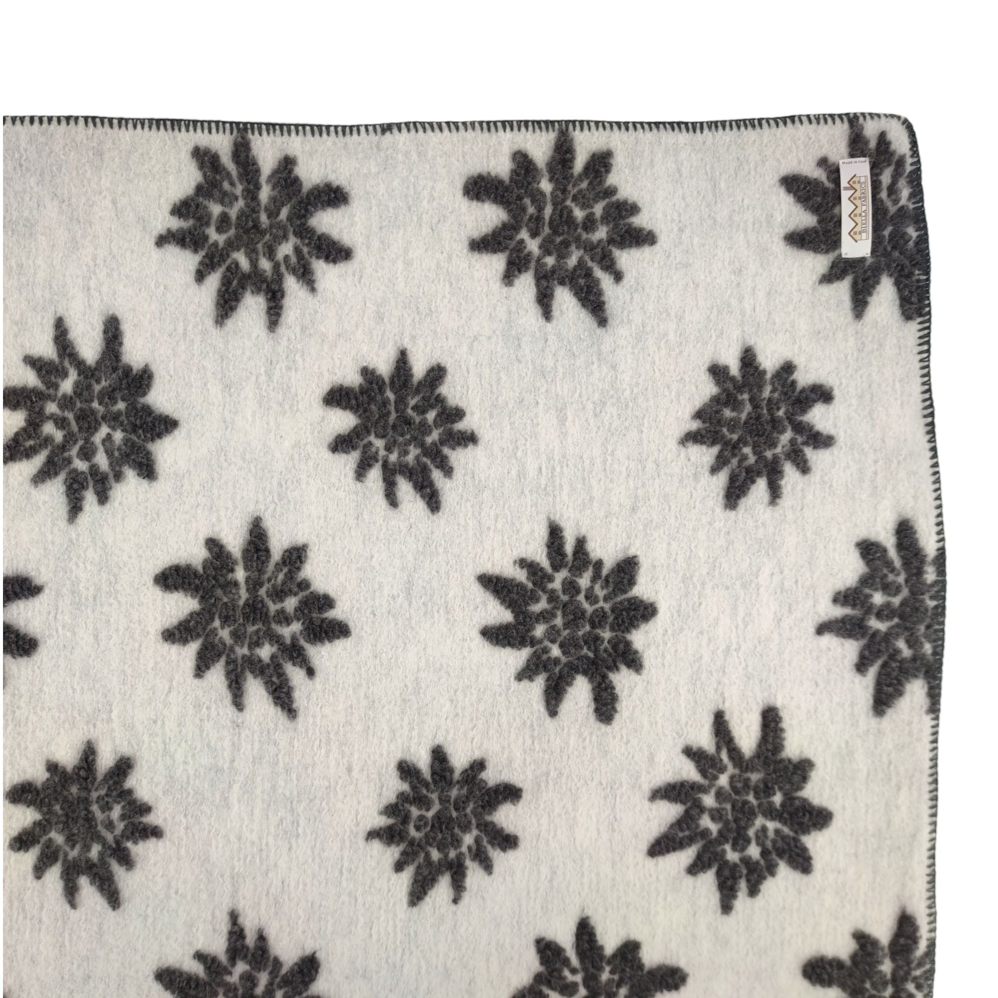 Biella Fabrics | Coperta Stella Bianco/Ardesia - Fabbrica Ski Sises