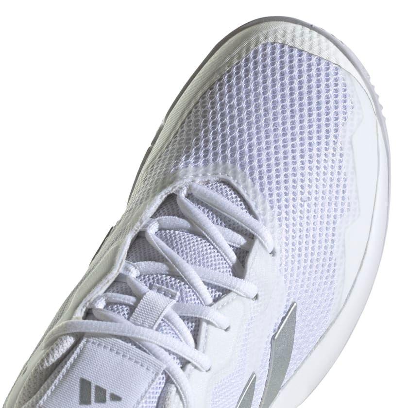 Adidas | Scarpe da Tennis CourtJam Control Donna Cloud White/Silver Metallic/Cloud White - Fabbrica Ski Sises