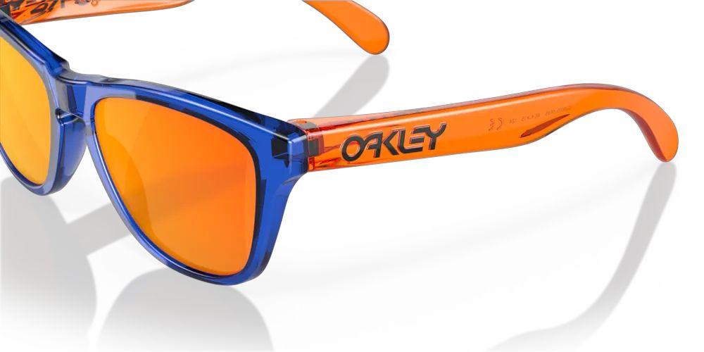 Oakley | Occhiali Frogskins XXS Junior Crystal Blue/Prizm Ruby - Fabbrica Ski Sises