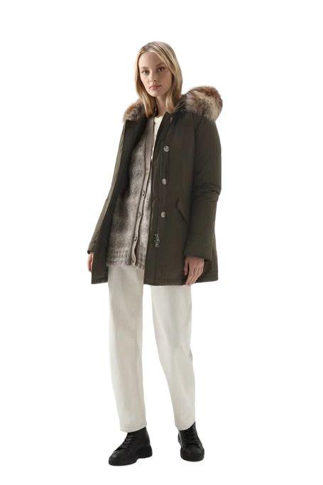 Woolrich | Giacca Luxury Arctic Raccoon Donna Dark Green - Fabbrica Ski Sises