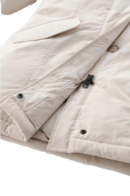 Woolrich | Giacca Luxury Arctic Raccoon Donna Milk Cream - Fabbrica Ski Sises